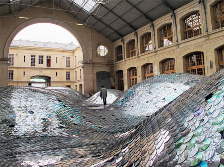Инсталляции «WasteLandscape»Элис Морин, Парижский музей Centquatre