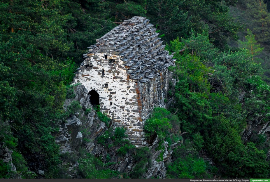 Храм Маго-Ерды, горная Ингушетия