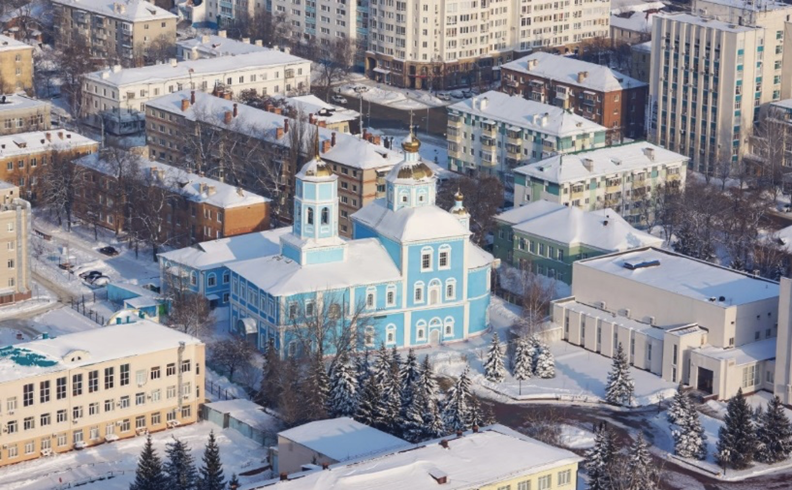 Смоленский собор в центральной части Белгорода